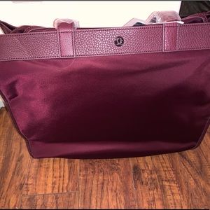 lululemon now and always tote